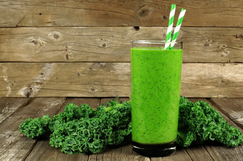 Lean & Green smoothie with kale to get lean and toned.Green smoothie with kale to get lean and toned.